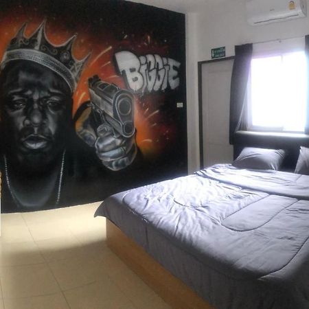 Bonkers Guesthouse Pattaya Eksteriør bilde